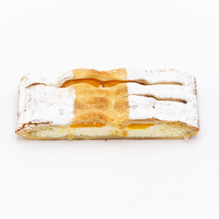 Topfen Marillen Strudel 